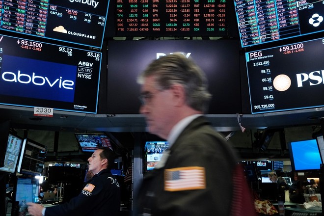 Giao dịch chứng khoán khối ngoại ngày 13/4: Đua mua cổ phiếu VIC, trở lại mua ròng 184 tỷ đồng